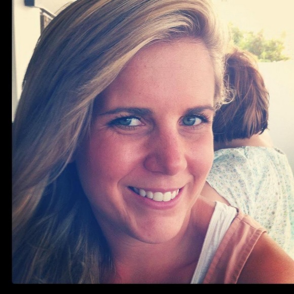 Meet your Posher, Brittany - Picture 1 of 1